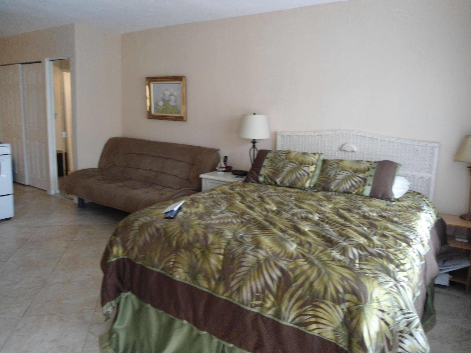 Malyn Resort St. Pete Beach Esterno foto