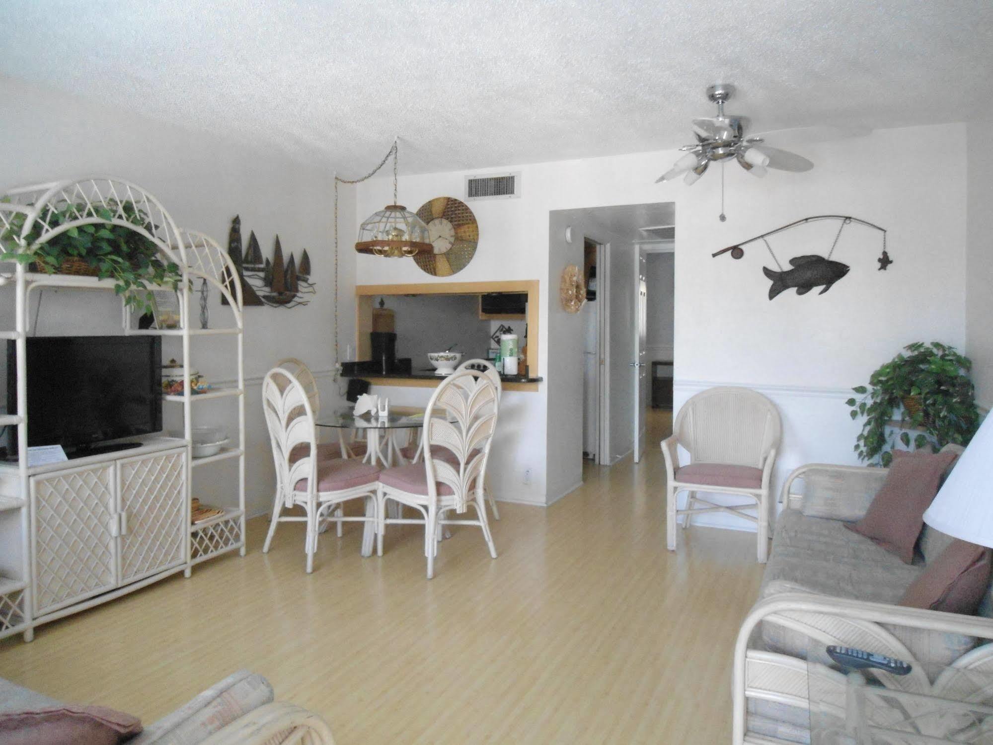Malyn Resort St. Pete Beach Esterno foto