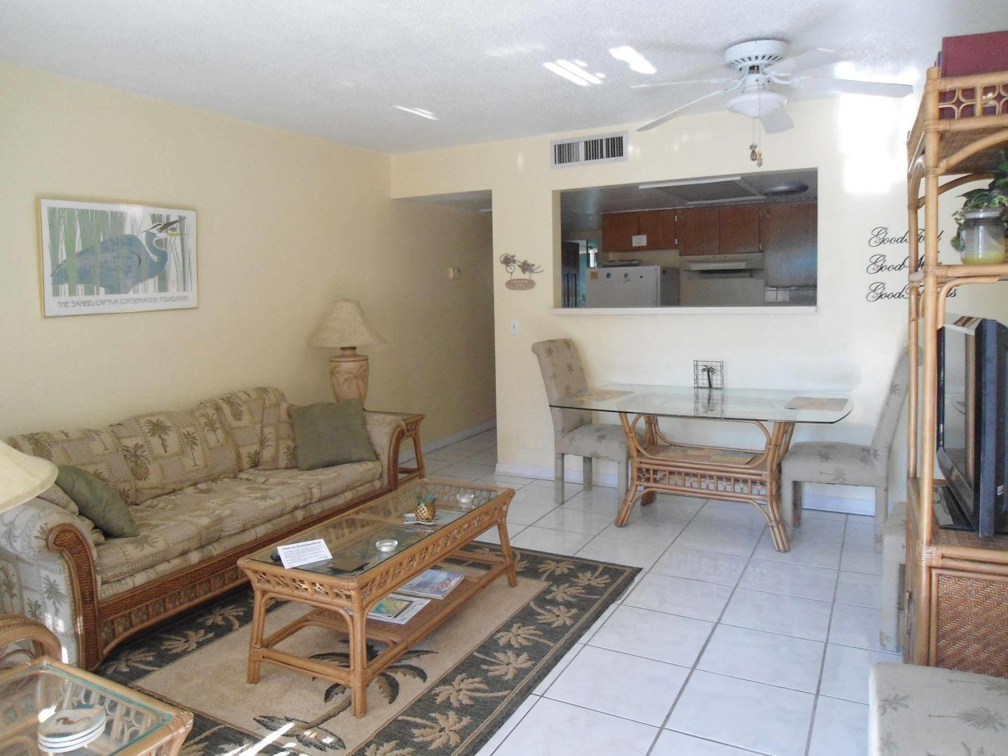 Malyn Resort St. Pete Beach Esterno foto