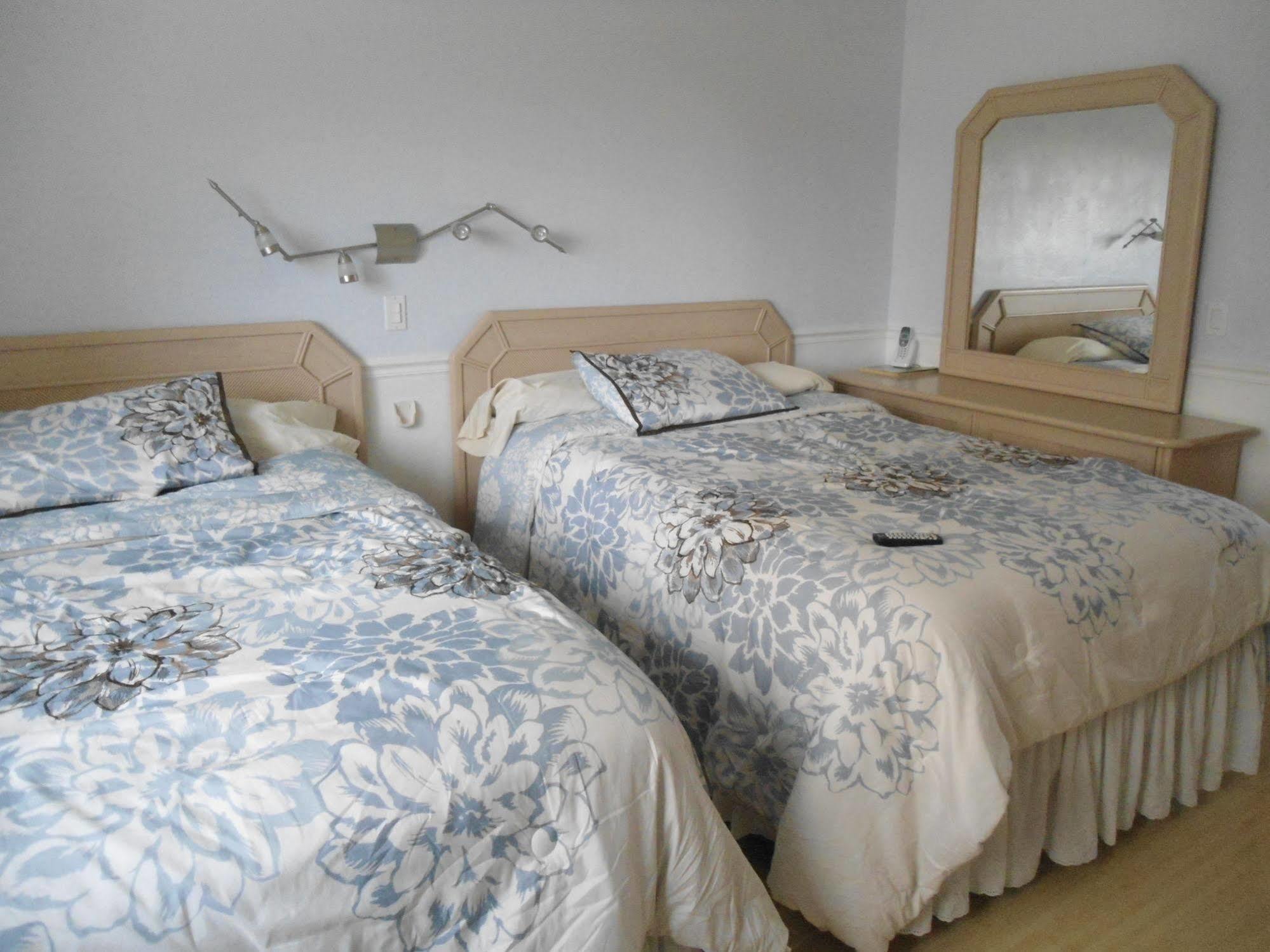 Malyn Resort St. Pete Beach Esterno foto